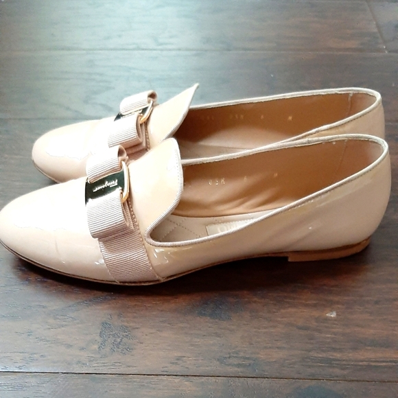Salvatore Ferragamo Blush Loafers - Picture 3 of 5